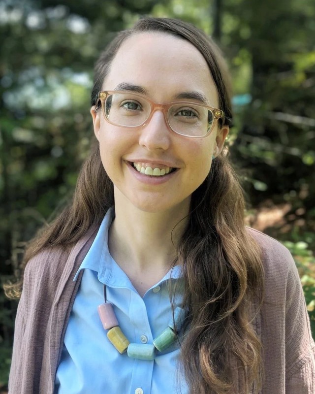 Dr. Leah Stokes